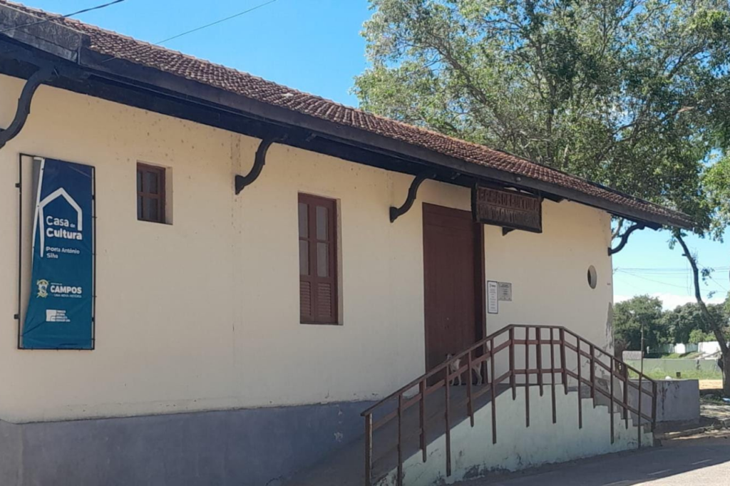 Casa de Cultura em Conselheiro Josino oferece oficinas de música, artesanato e esporte
